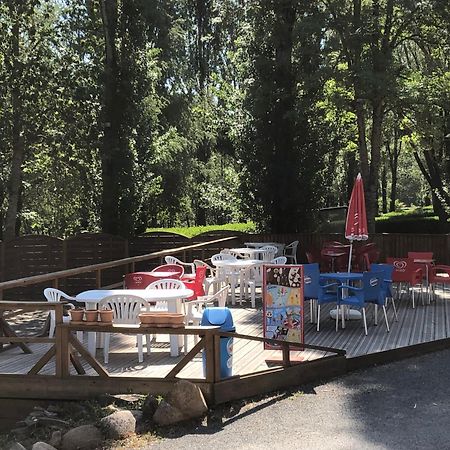 Camping Du Pont De St Gal Saint-Gal-sur-Sioule Екстер'єр фото